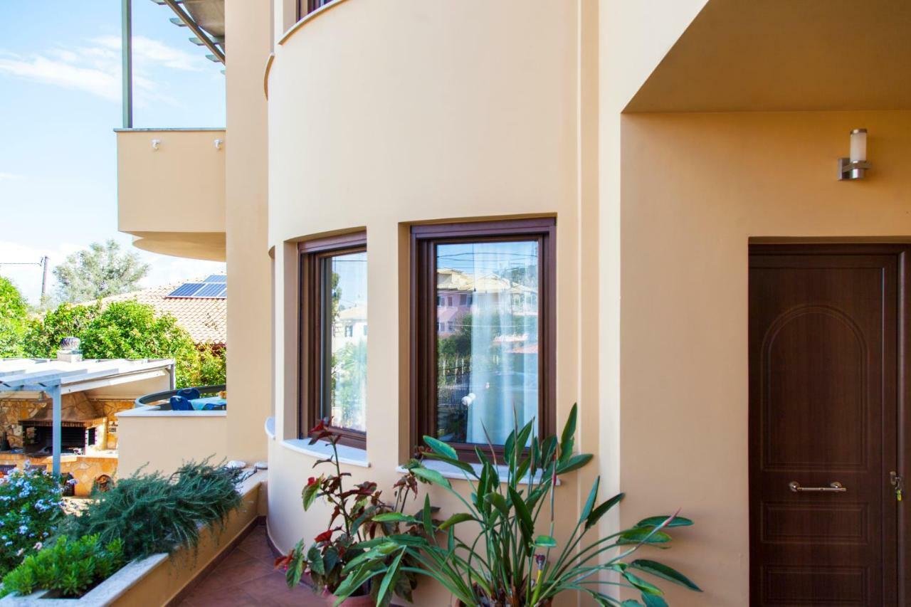 Apartment Aria